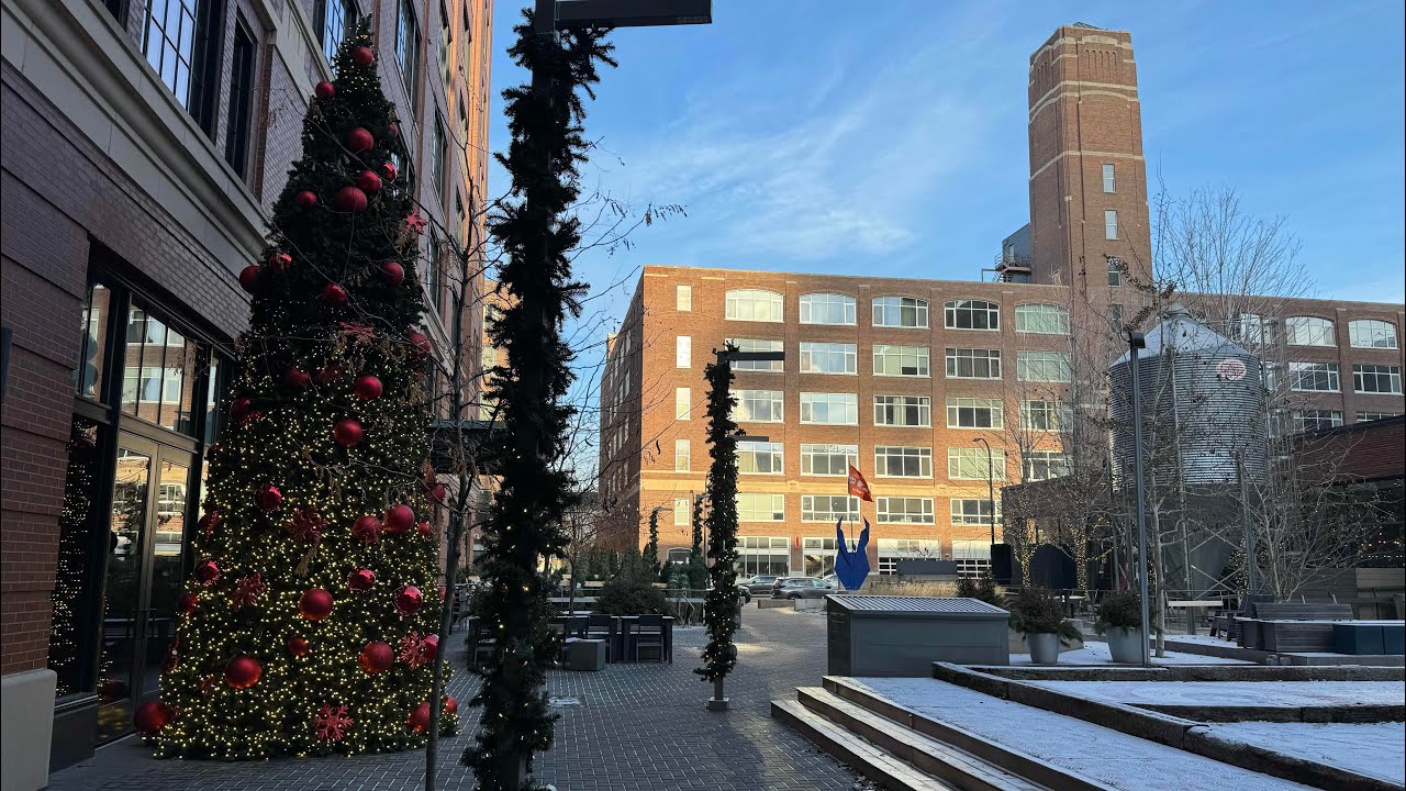 Minneapolis Minnesota USA Live | North Loop, Nicollet Mall, Warehouse District | December 2023