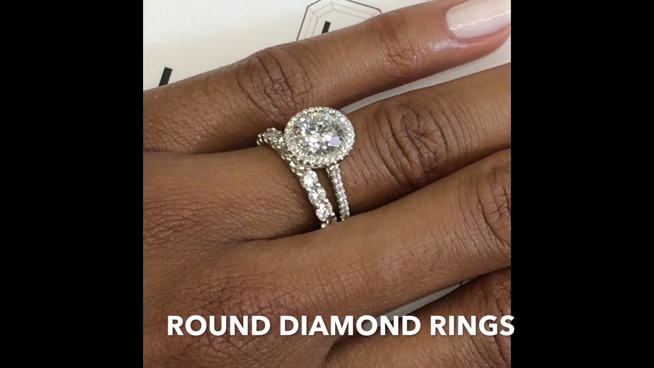 Round Halo Diamond Engagement Ring