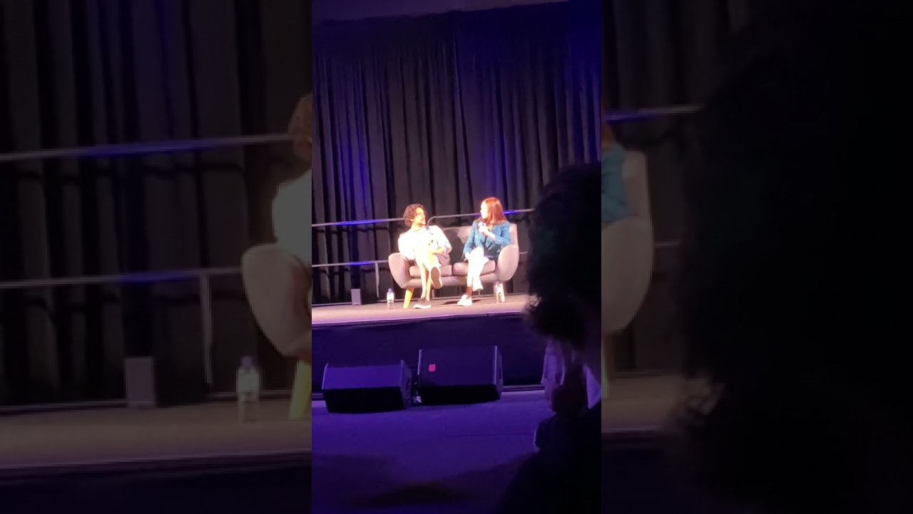 Bob Morley and Eliza Taylor @ Supanova Adelaide 2022 (12/11/22) - Part 1/2