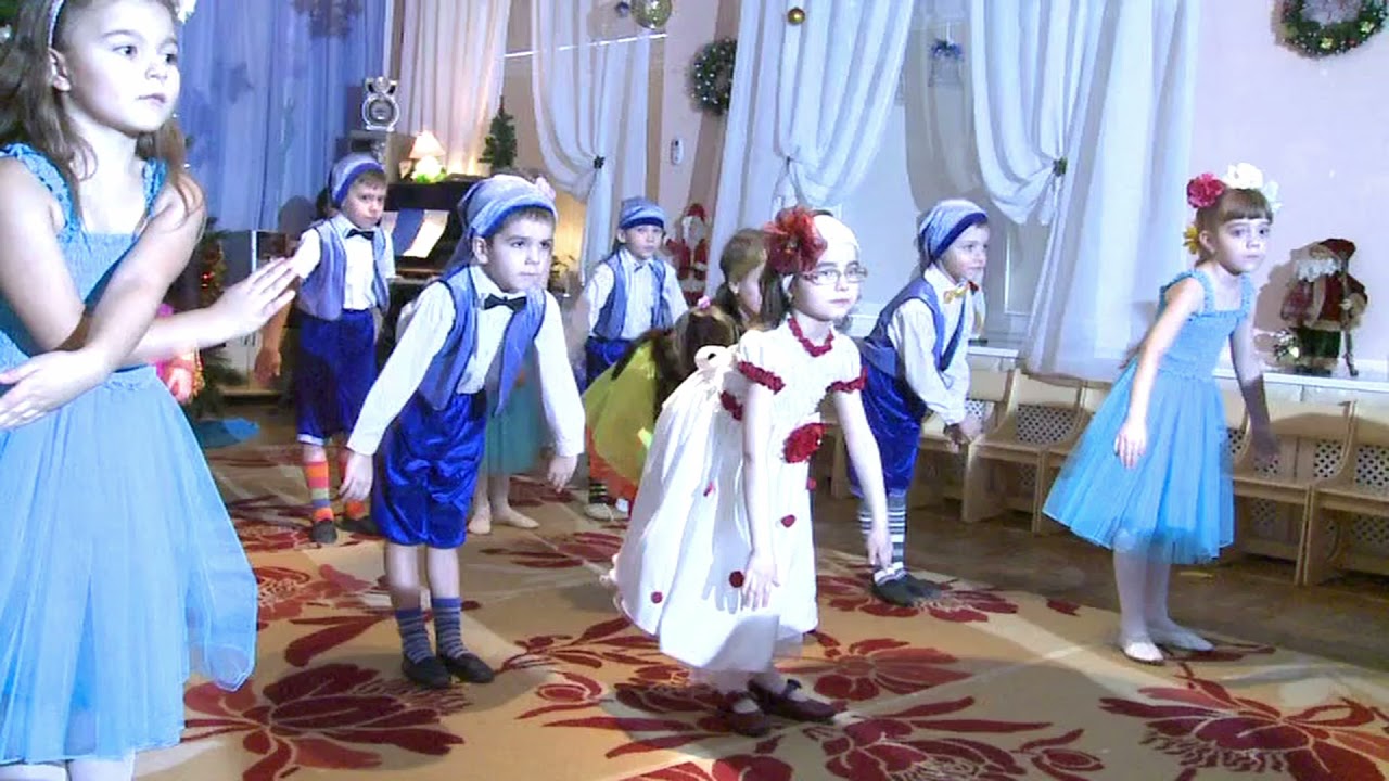 Новогодний танец часов / детский утренник