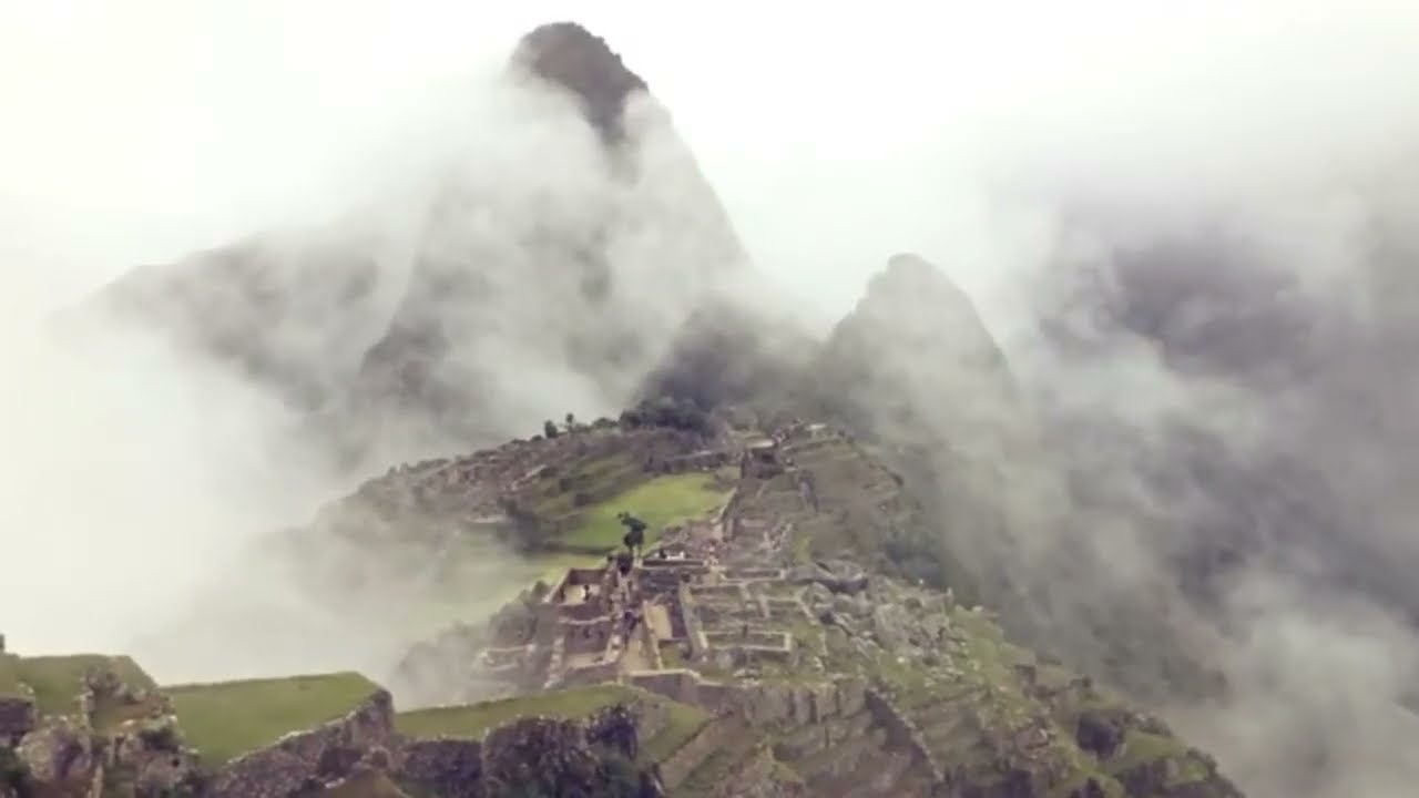 A Cidade que Conseguiram Construir a 2.400m de Altura Sem NENHUMA Máquina #Incas #Mistério