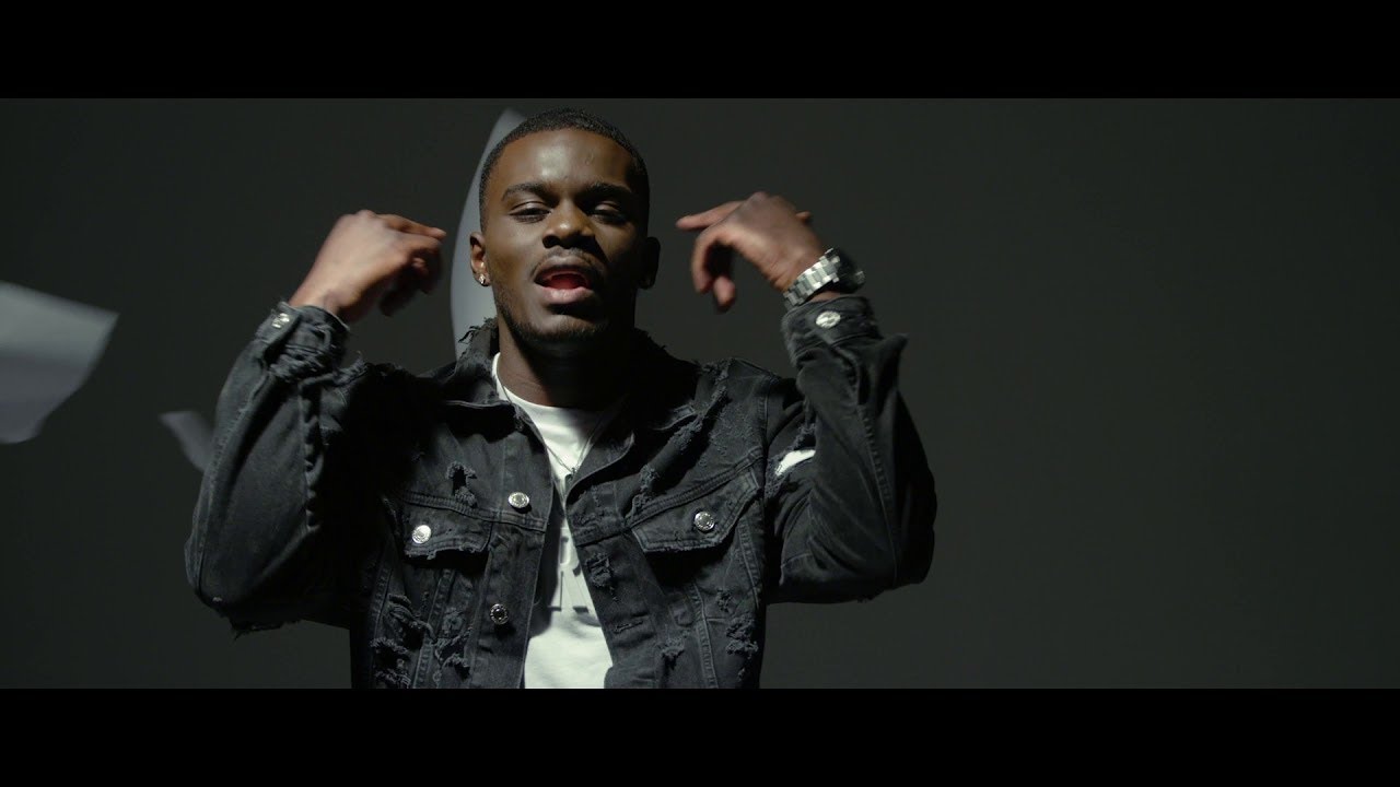 WILSON - QUI JE SUIS