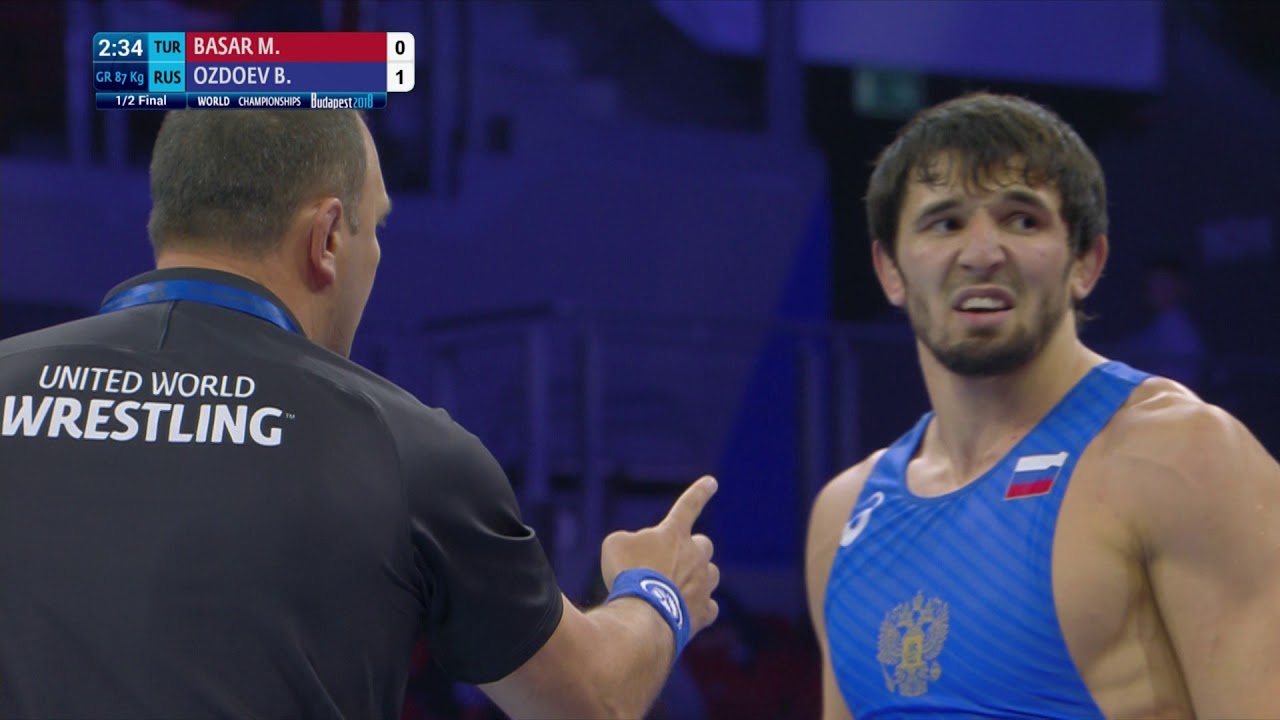 1/2 GR - 87 kg: M. BASAR (TUR) v. B. OZDOEV (RUS)