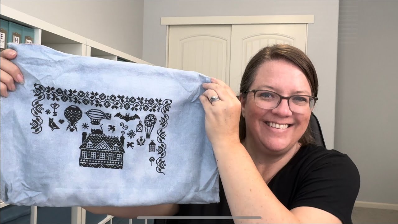 Flosstube #19: Mid-Year WIP-Parade, Stitch Con Recap and Haul, and New Fabric!