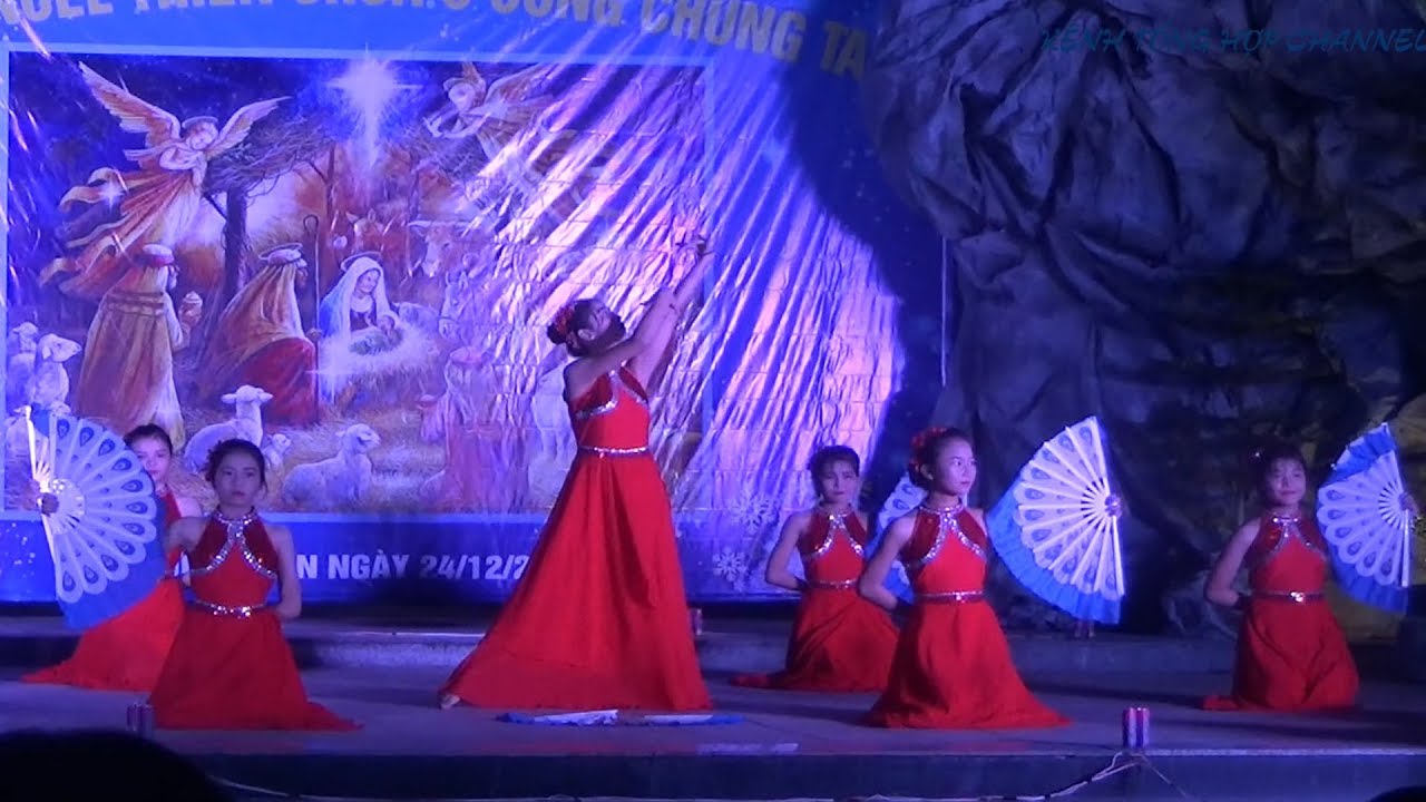 MÚA TRONG ĐÊM GIÁNG SINH