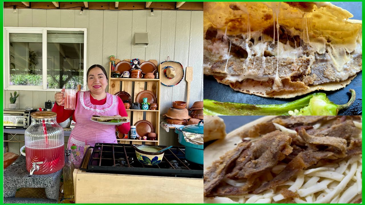 QUESADILLAS DE QUESO CON MILANESA, y UNA AGUA FRESCA De XOCONOSTLE!