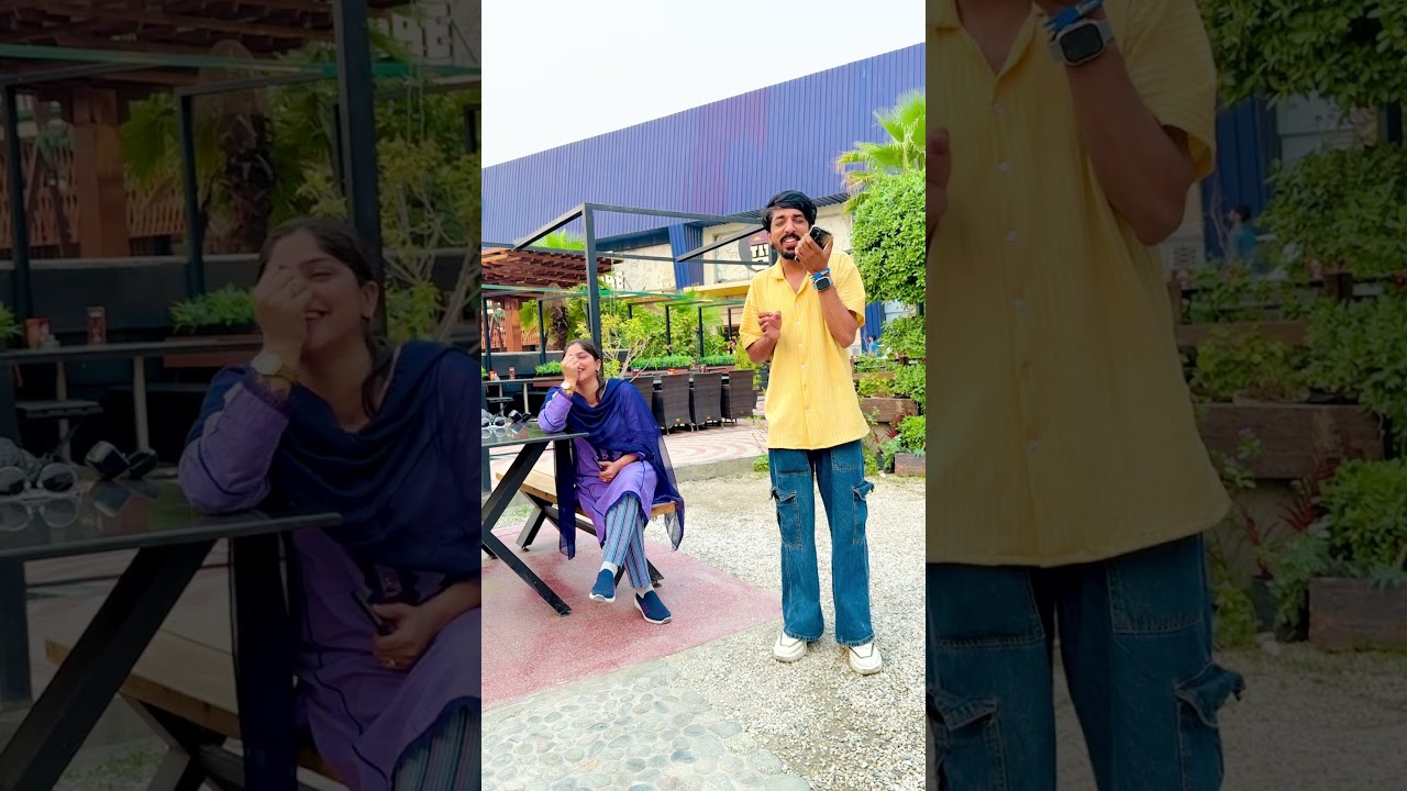 Girl voice singing 🤣 cute girl reaction 🤣 #rjprank #funny #prankvideo #comedy #short #shorts