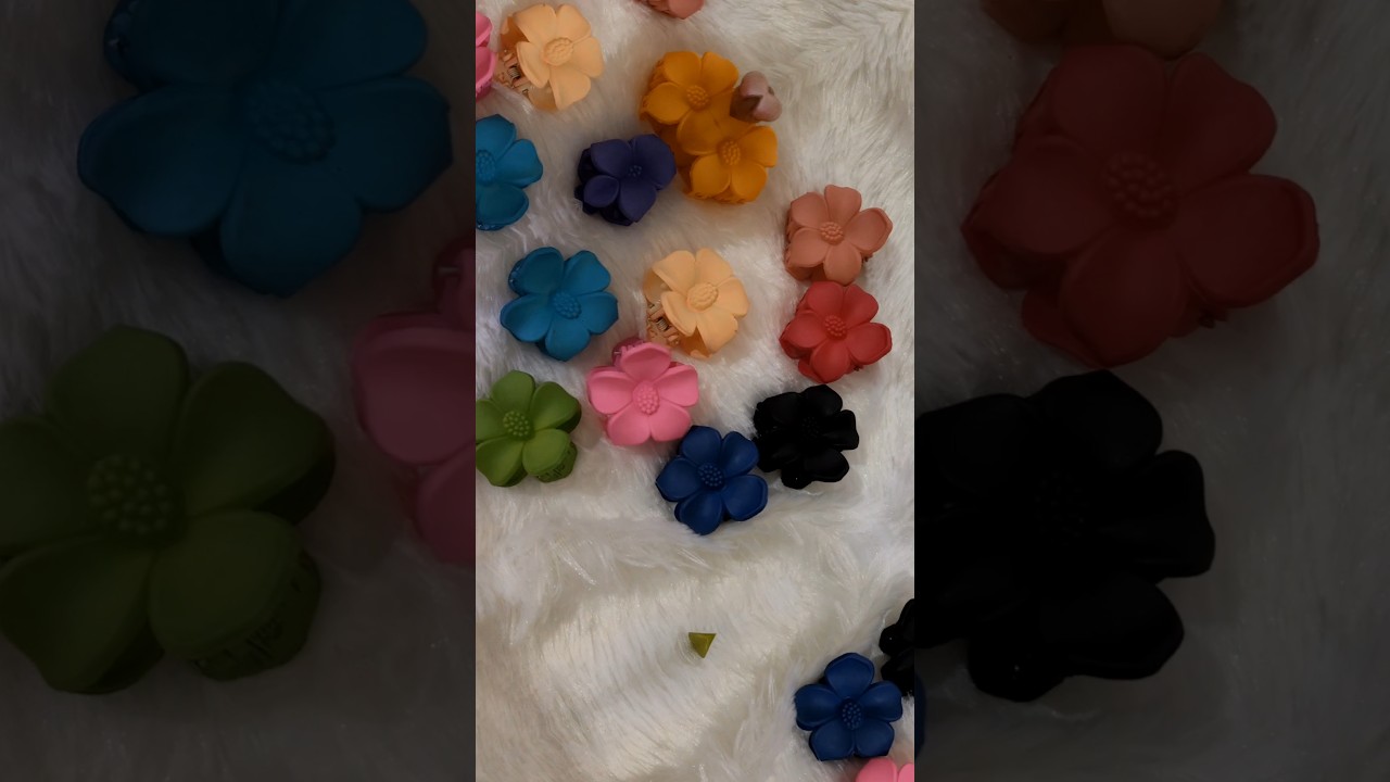 Flower claw clips