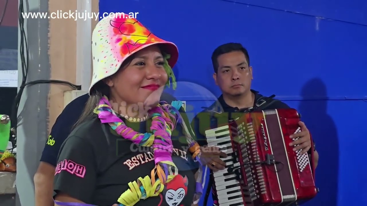 César y su grupo Felicidad con Deborah Chauque