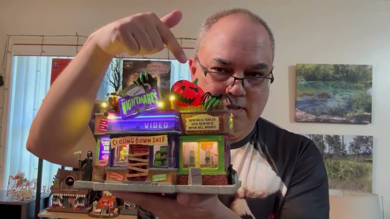 Lemax Spooky Town Nightmares Video review from 2025