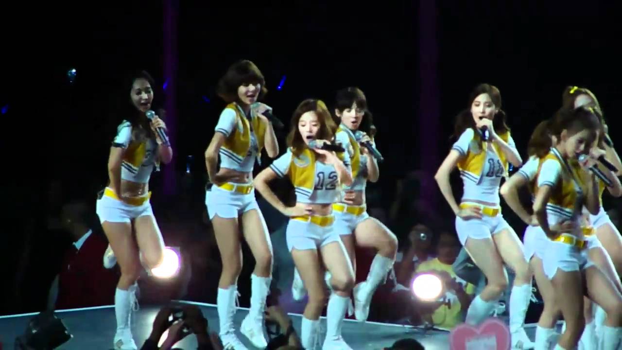 SMTown 2010 090410 SNSD Girls Generation Oh Live Performance Fan Cam 720p HD HQ Staples Center