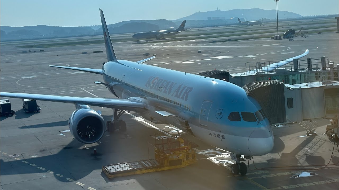 Amazing GEnx! HL8390 Pushback, Taxi, and Departure from Seoul-Incheon