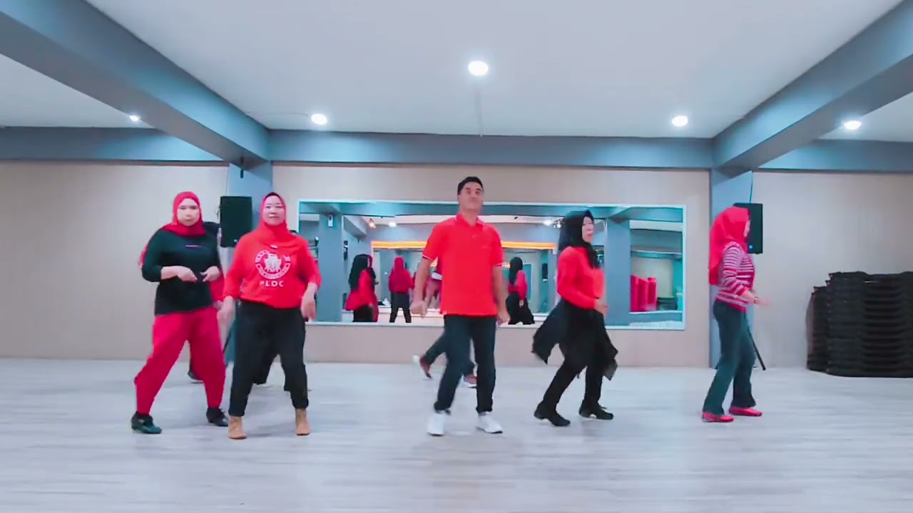 Pink Margaritas - Line Dance / Demo : Okami Studio Palembang