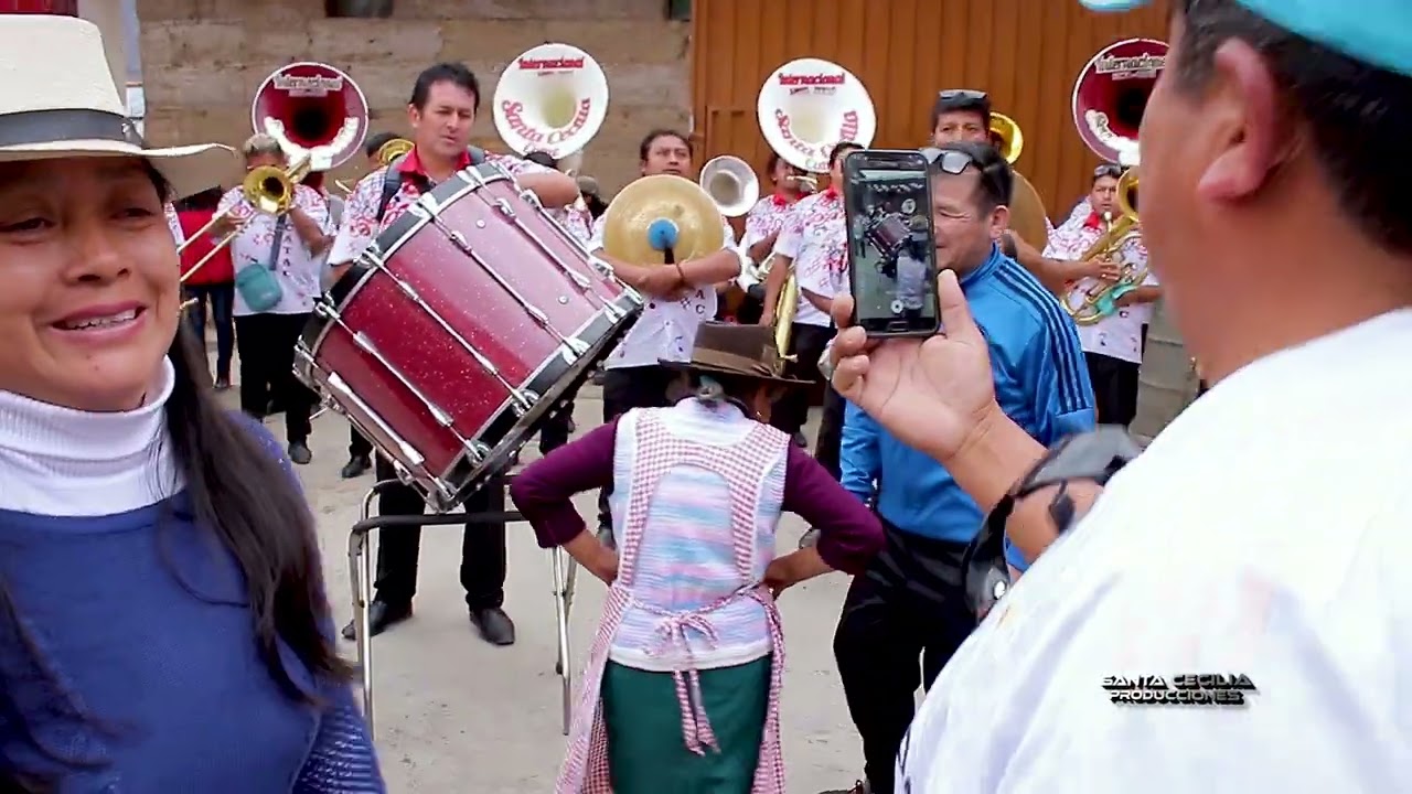 🎺🎶𝐁𝐀𝐍𝐃𝐀 𝐈𝐍𝐓𝐄𝐑𝐍𝐀𝐂𝐈𝐎𝐍𝐀𝐋 𝐒𝐀𝐍𝐓𝐀 𝐂𝐄𝐂𝐈𝐋𝐈𝐀 𝐃𝐄 𝐂𝐀́𝐓𝐀𝐂 - QUIÉN TIENE EL VASO+TRÁTAME CON CARIÑO (Huasta 2022)