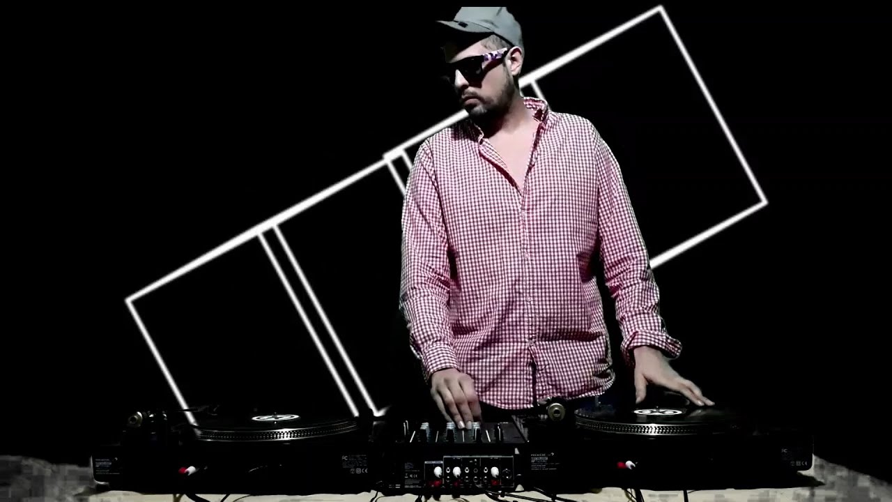 Herr Jersuey A.K.A The Big Mountain @Minimal Techno Vinyl Mix - Episode 15