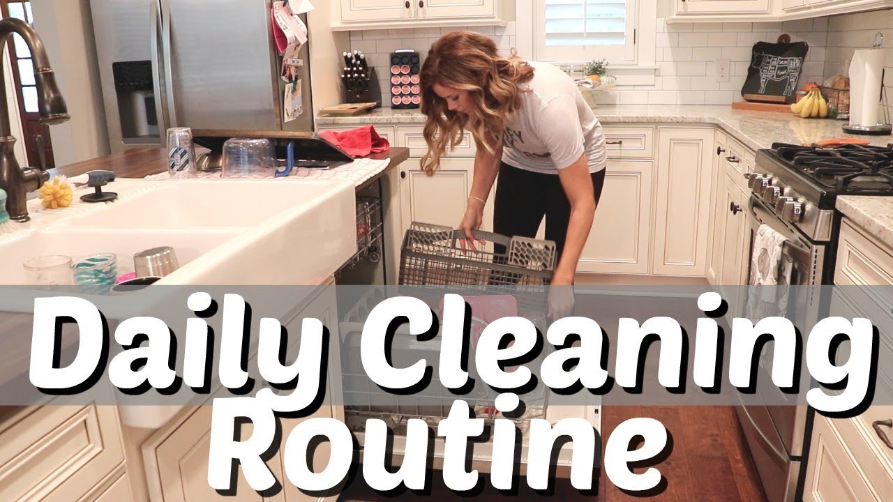 DAILY CLEANING ROUTINE // WHAT I CLEAN EVERY DAY // CLEAN WITH ME 2018