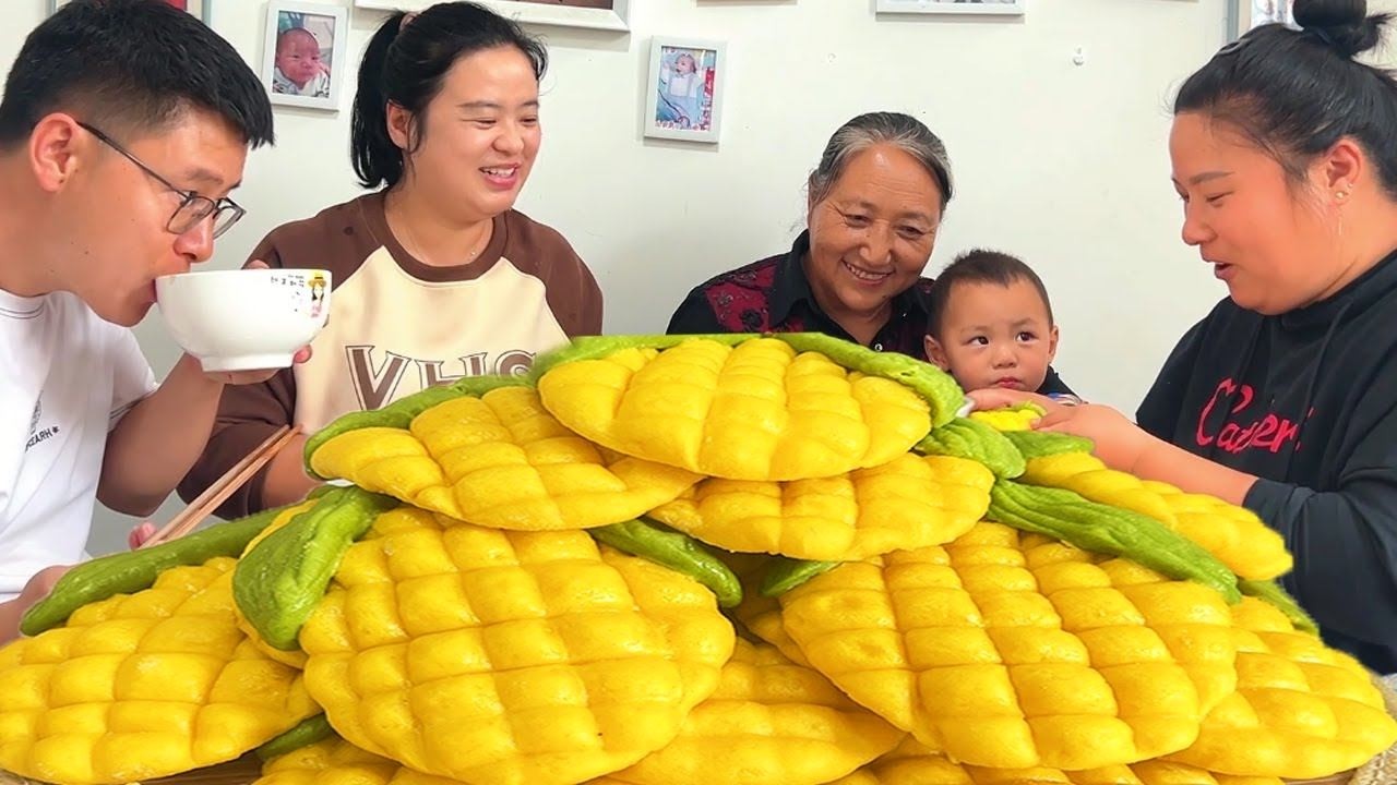 金黄南瓜大丰收！做成玉米花馍香喷喷，配浓稠南瓜粥绝了！【胖手手丹丹】