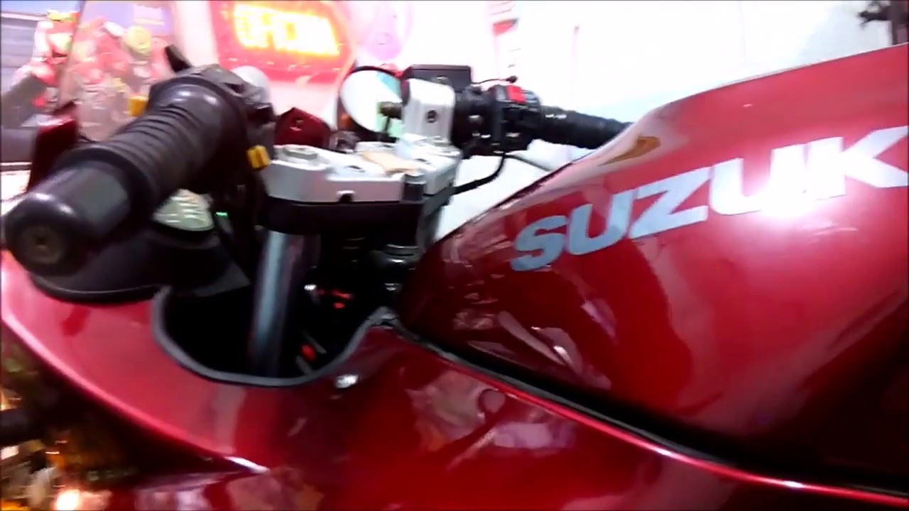 Troca dos Discos de Embreagens da Suzuki GSXF-750