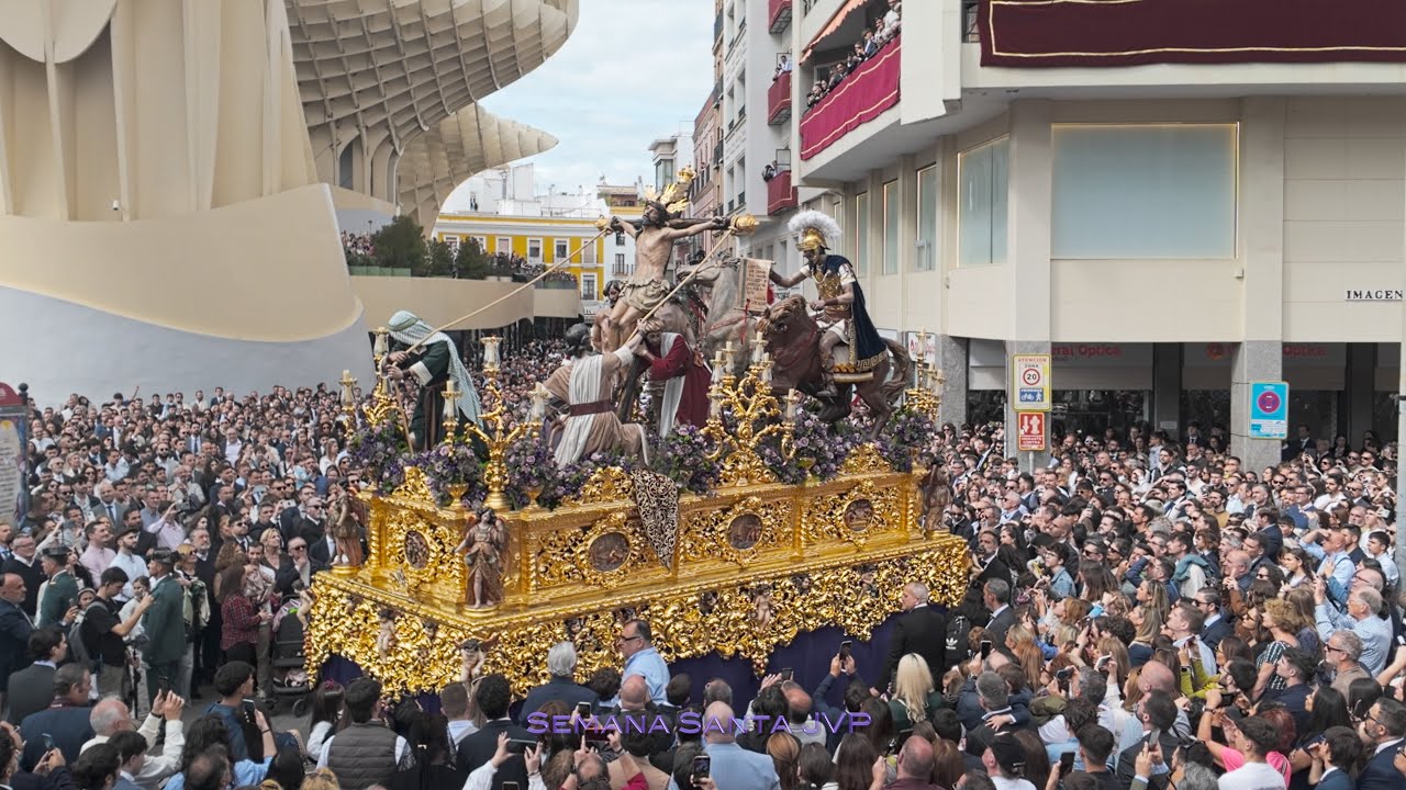 4k Santísimo Cristo de la Exaltación. Santa Catalina. Semana Santa Sevilla 2025