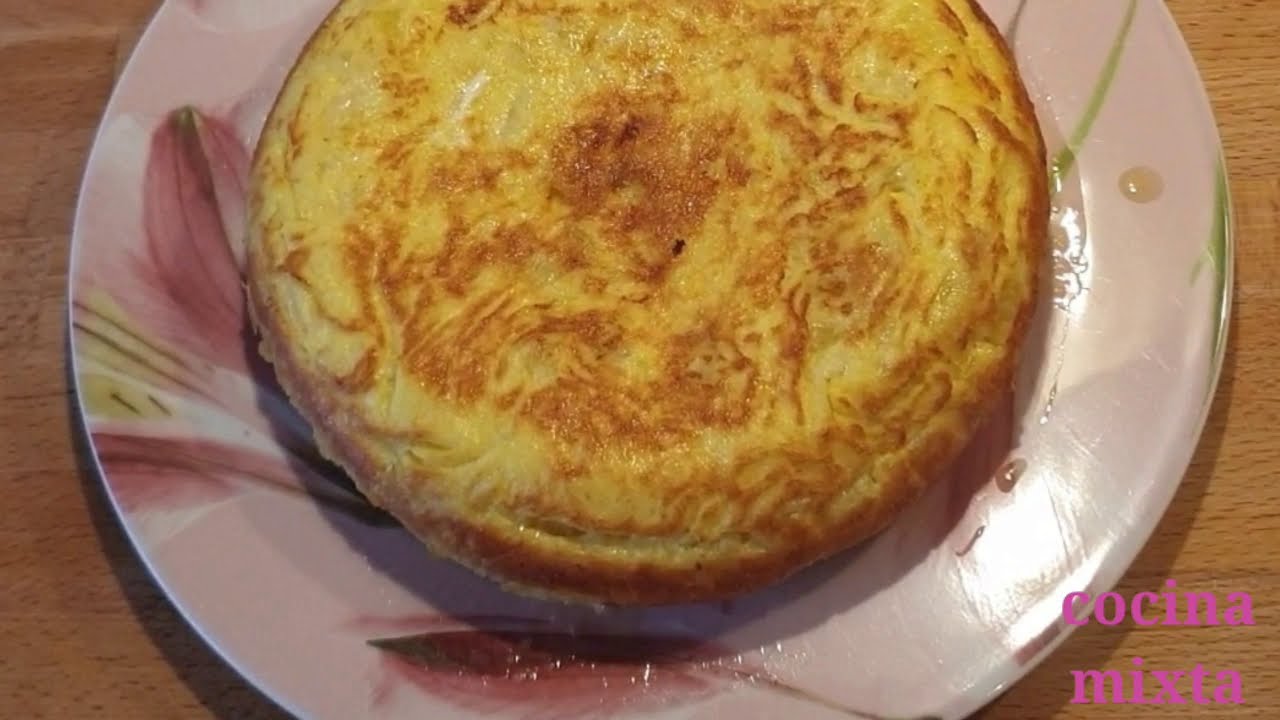Tortilla española de patatas y cebolla  #Spanish potato omelette#스페인 양파와 감자 오믈렛# fácil y rápido