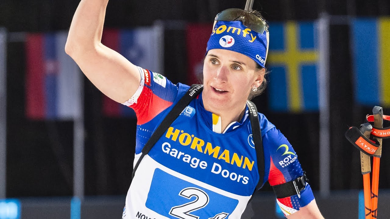 BIATHLON - Julia Simon assomme la concurrence et remporte la poursuite !