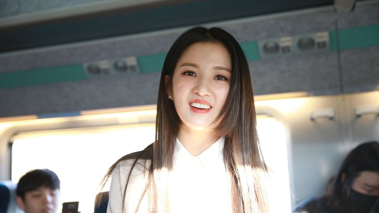 171227 구구단-샐리-기차팬싸인회
