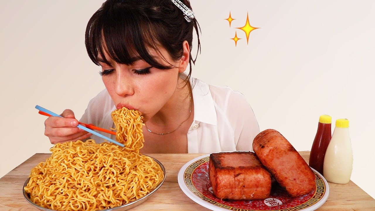 INDOMIE MI GORENG & SPAM 먹방 MUKBANG 통스팸 CHERRY MOCHI FOR DESSERT