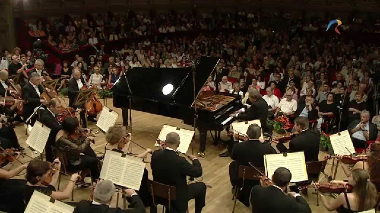 George Enescu Philharmonic Orchestra & Rudolf Buchbinder | George Enescu Festival 2013