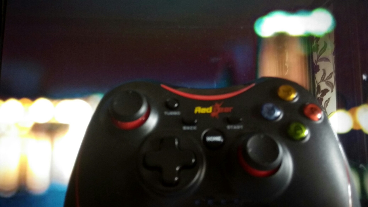 Red gear Pro series wireless gamepad unboxing and Gameplay