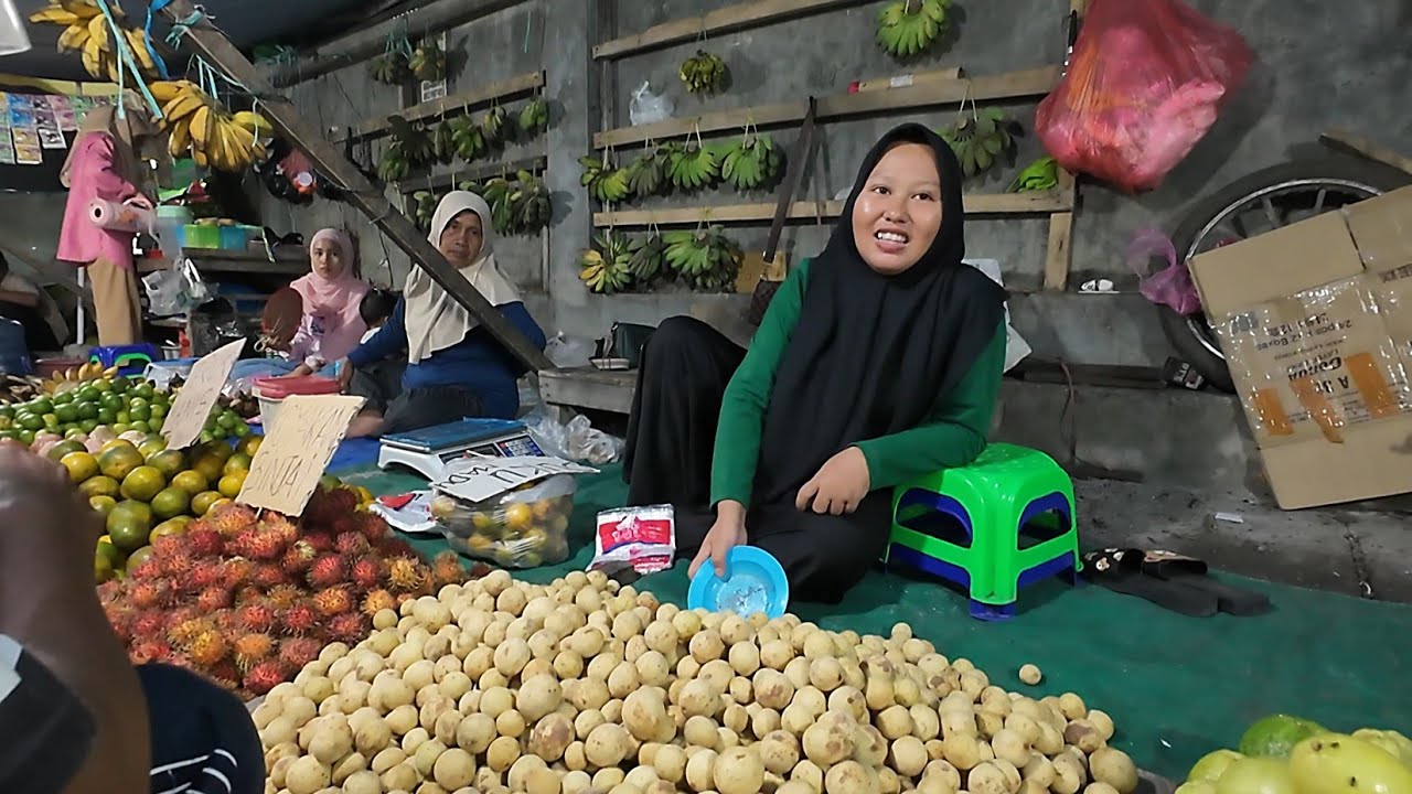 SUASANA SORE IBUKOTA BARU KALIMANTAN UTARA - BERBURU JAJANAN PASAR SORE TANJUNG SELOR