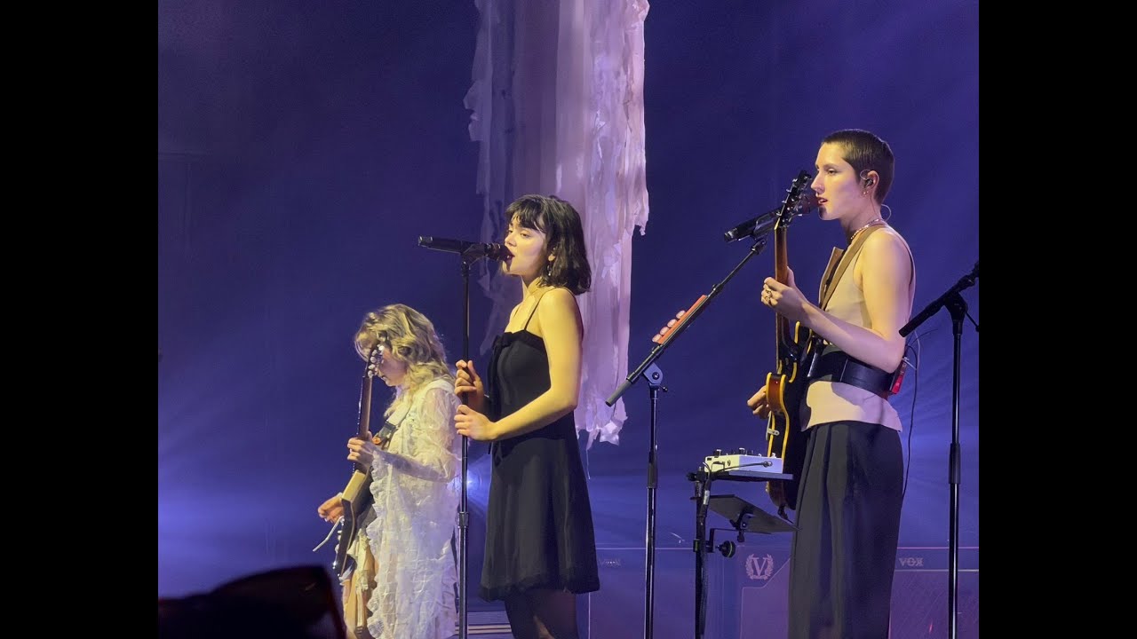 The Last Dinner Party  performing 