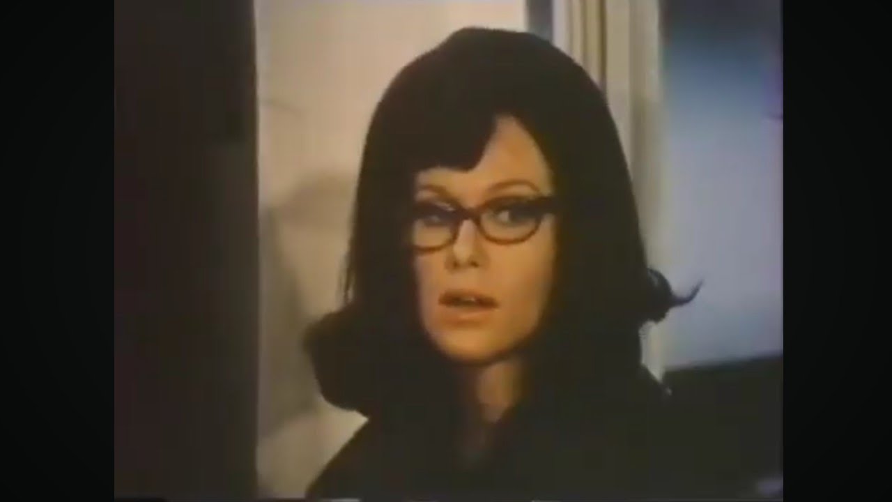Hitwoman in Eurospy Film Superfuge (1968)