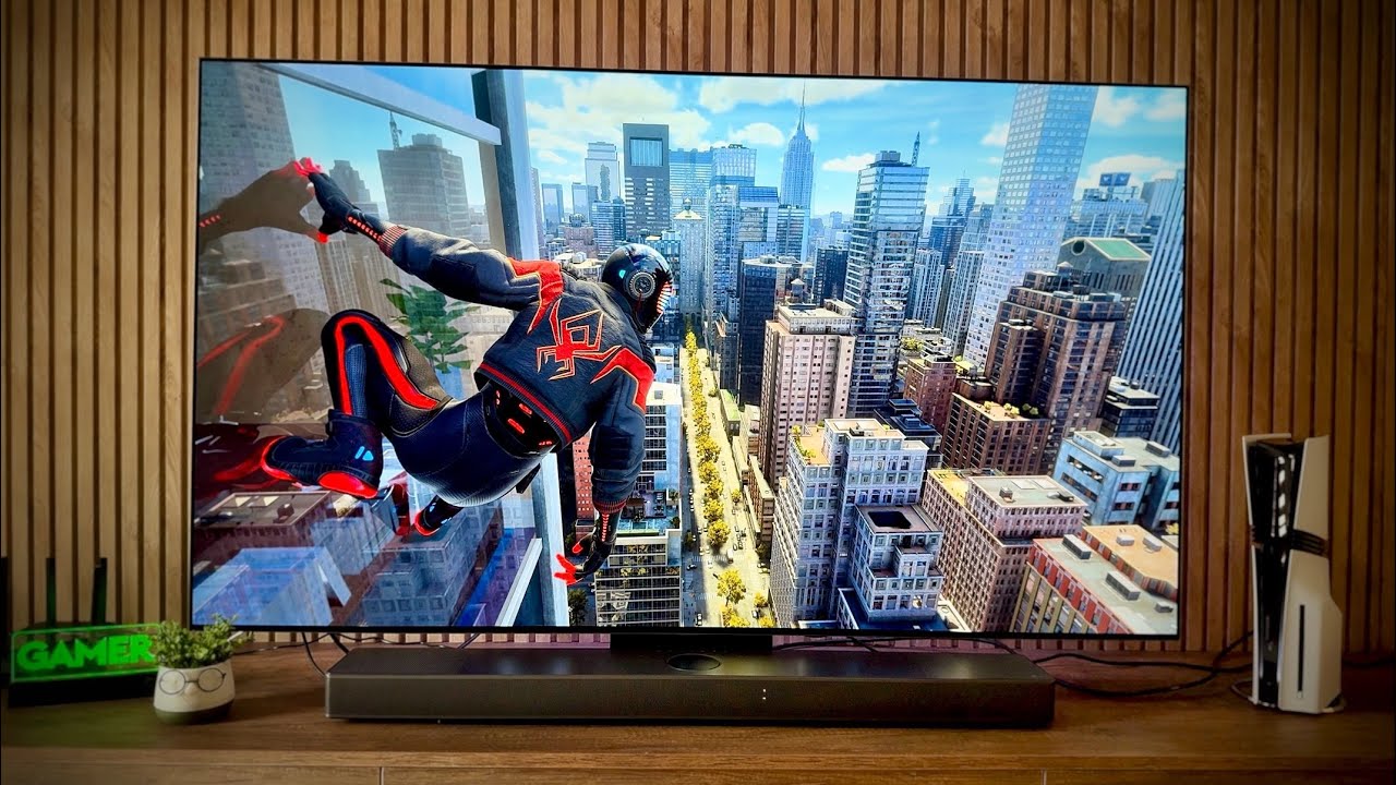Spider-Man 2 Looks AMAZING on PS5 PRO + LG OLED C5