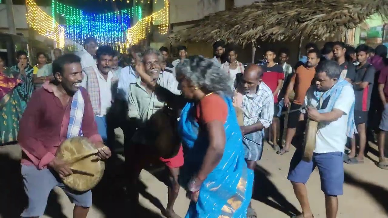 అమ్మ వారి పూనకం