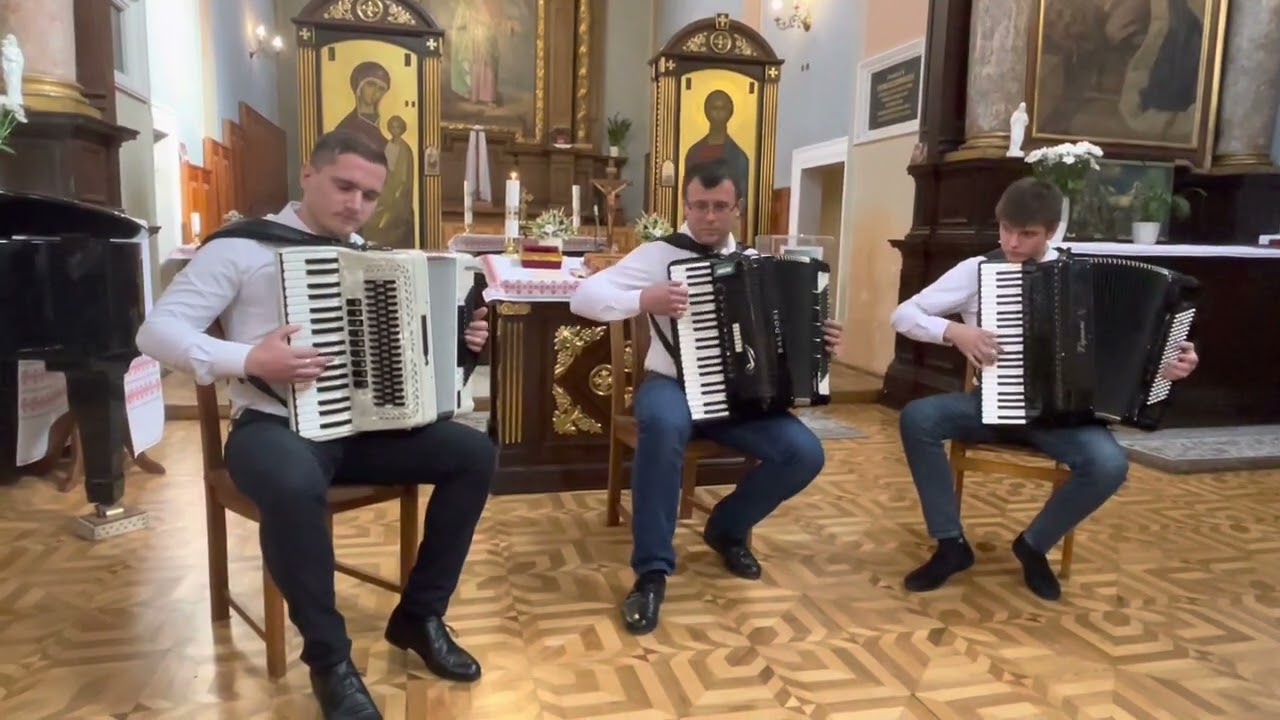 Balkan dance Балканський тацень, arr. J. Wojtarovicz. Б. Колодій, В. Заборовський, В.Висоцький.