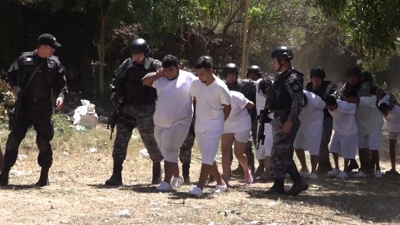 Detenidos por homicidio, las víctimas eran llevadas a un cementerio clandestino en Lourdes Colon.