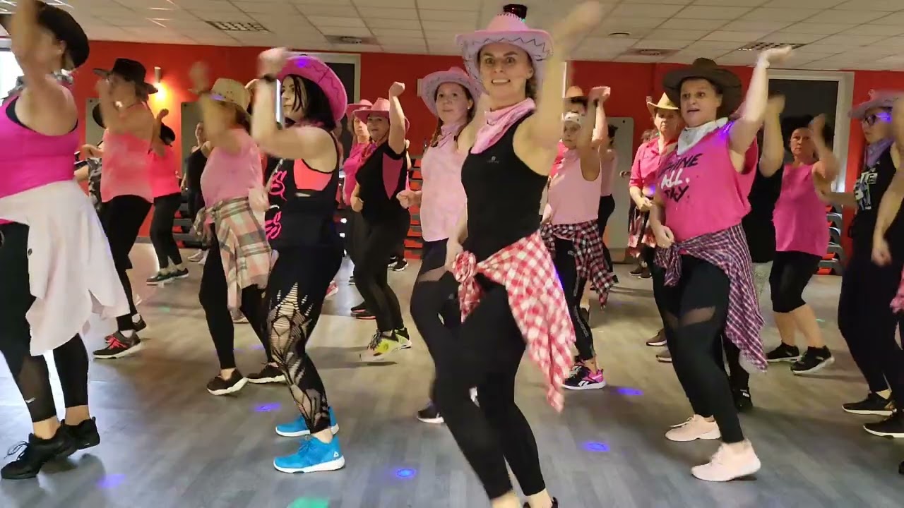 Zumba Sonia/ Beyonce Texas holdem / Zumba country pink