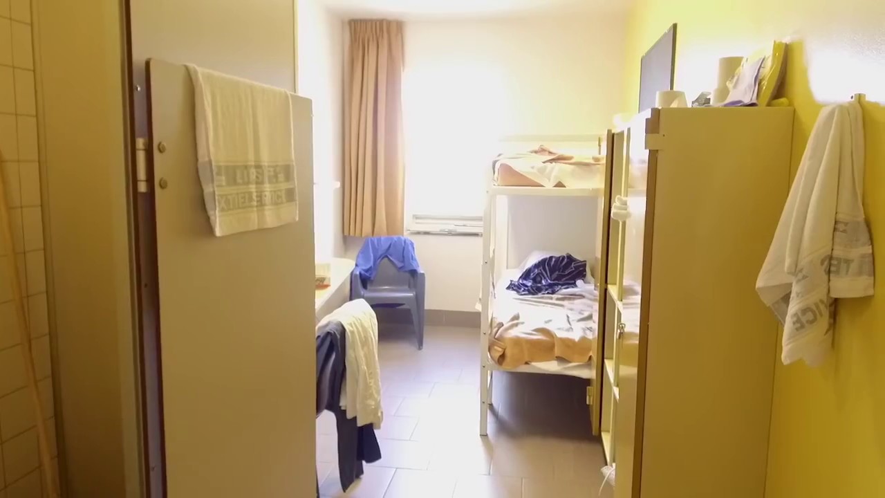DJI'er vlogt: Hoe ziet een cel eruit?