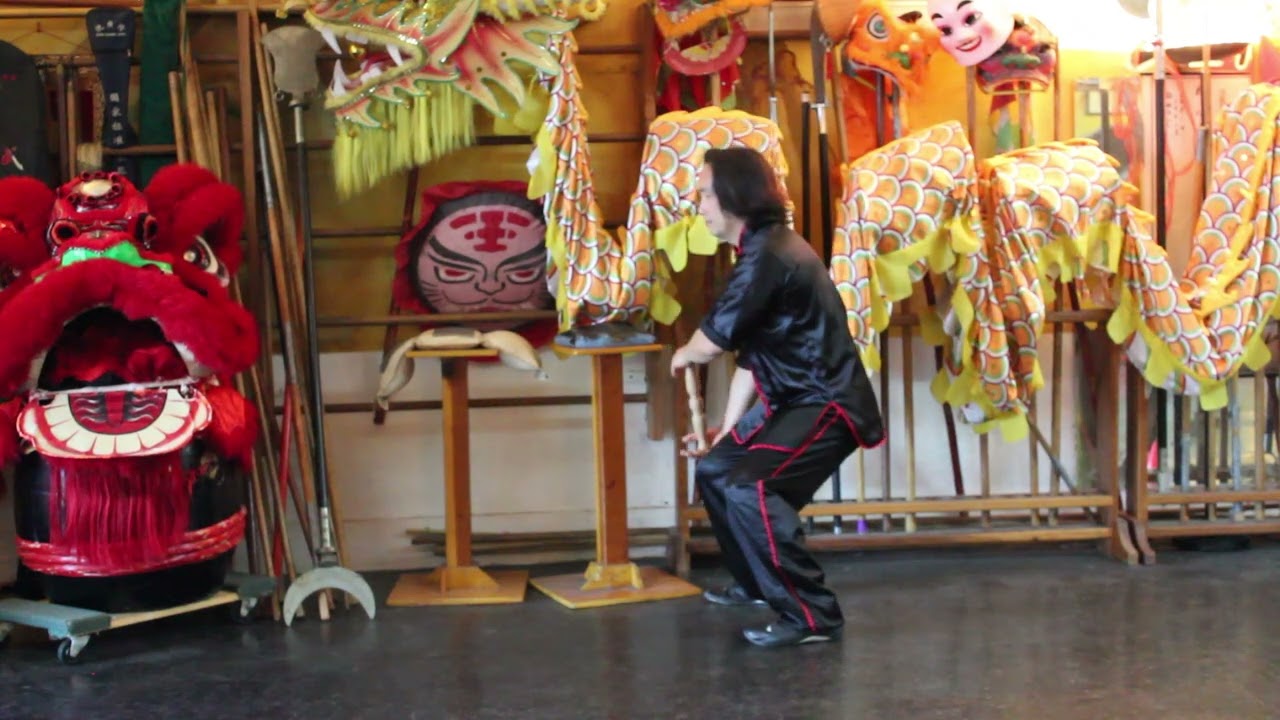 Xiaoyao Tai Chi Ruler # 11 Needle Down On The Side Horse Stance