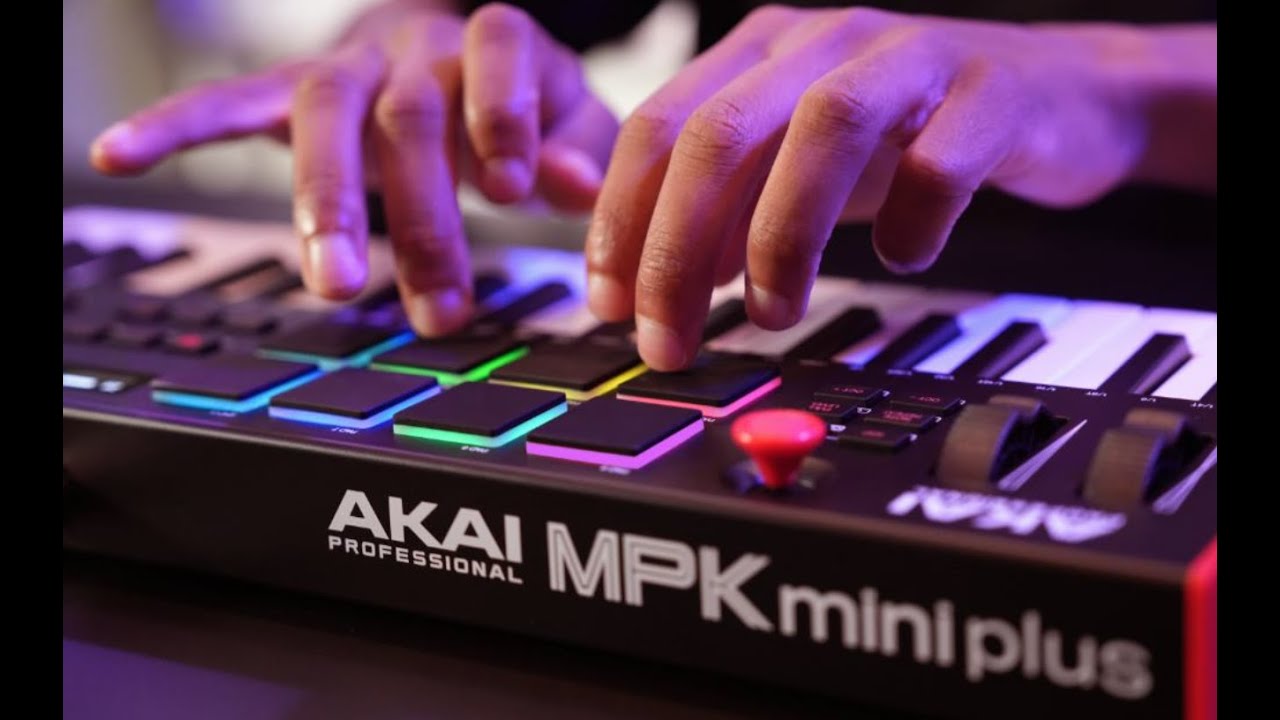 Akai professional MPK mini plus. The Best selling 2022. Unboxing. Sustain Pedal MP-1, Miditech.