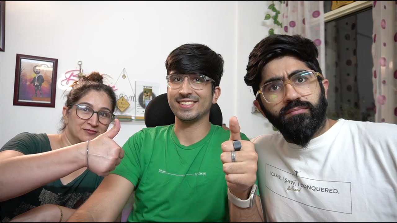 chill stream with the mother and the brother 😜
