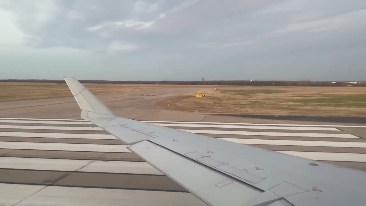 Sunrise Takeoff from Oklahoma City | American Airlines | Bombardier CRJ-700 | OKC