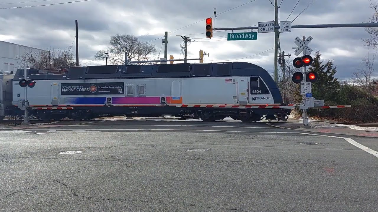 Train makes station stop, Gates never rise!