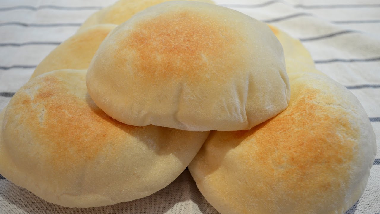 How to Make Pita Bread at Home