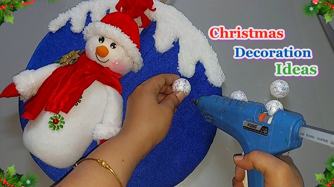 New Christmas wreath making idea from Empty Plastic Bottle | DIY Budget Friendly craft idea🎄