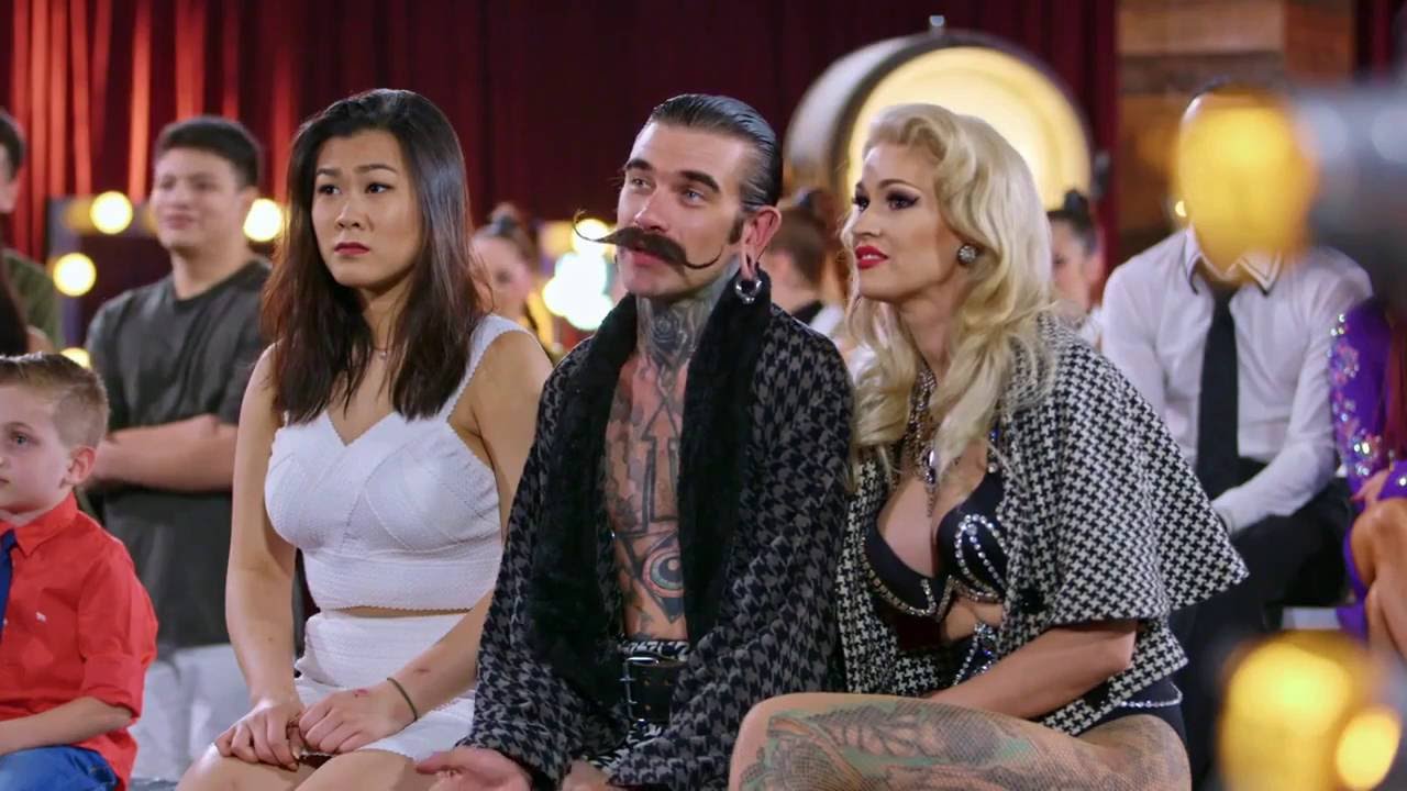 Viktor Kee   Amazing juggler wows the judges     America's Got Talent 2016