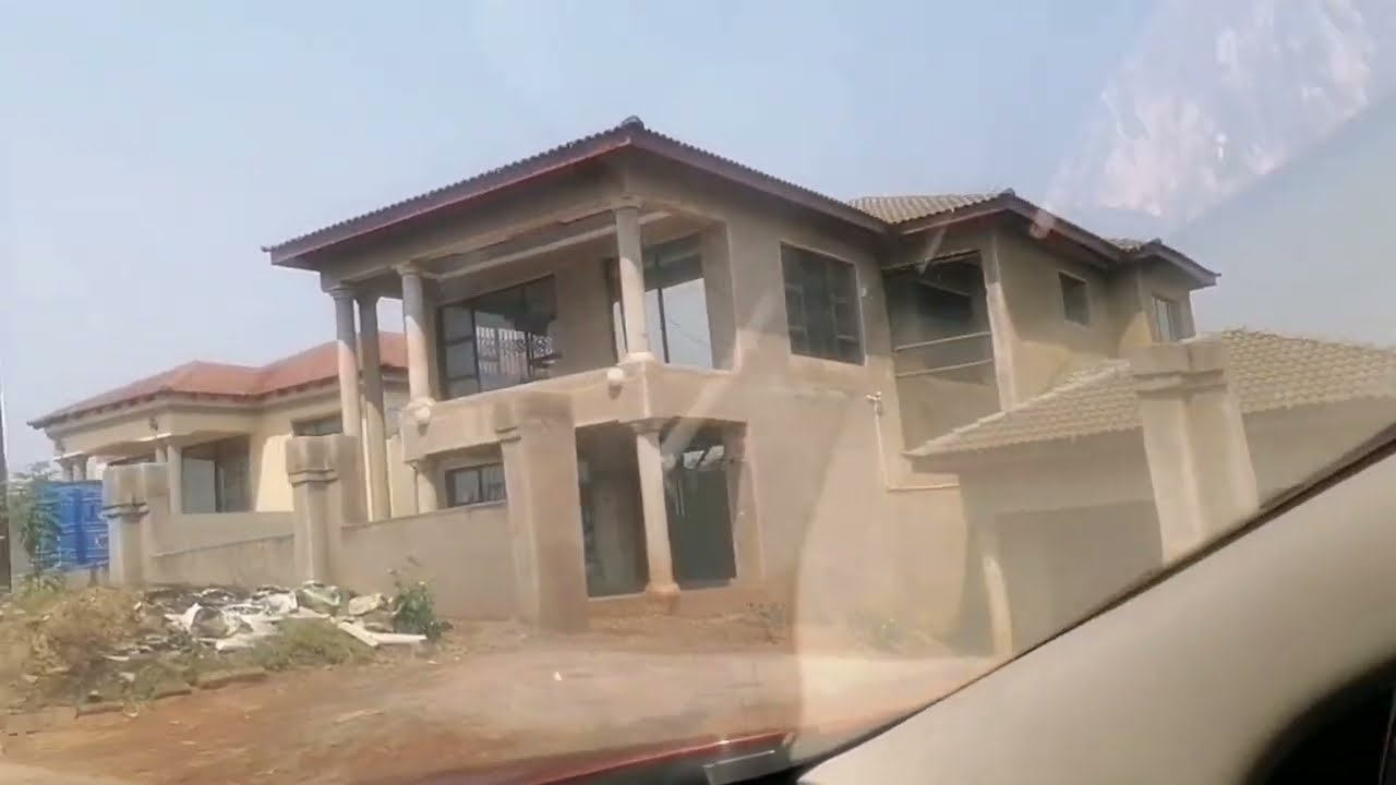 Some of the beautiful houses in the Village of Limpopo Venda PART 2