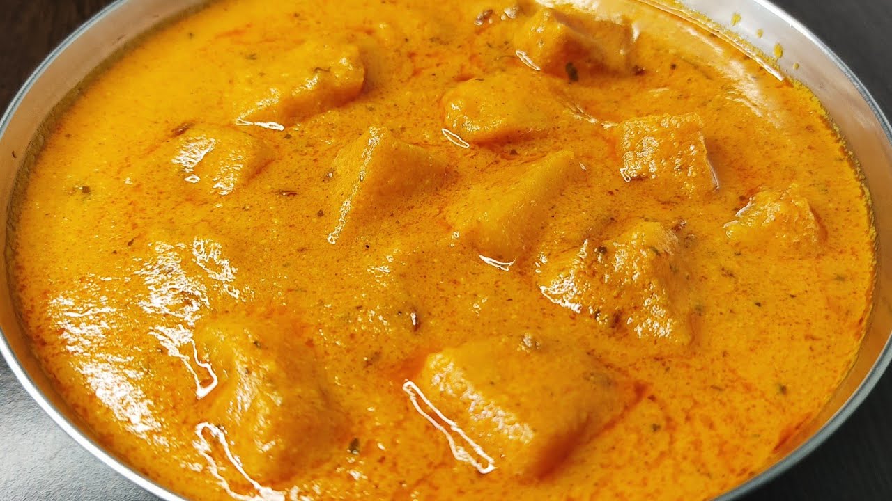Potato kurma recipe/how to make aloo kurma