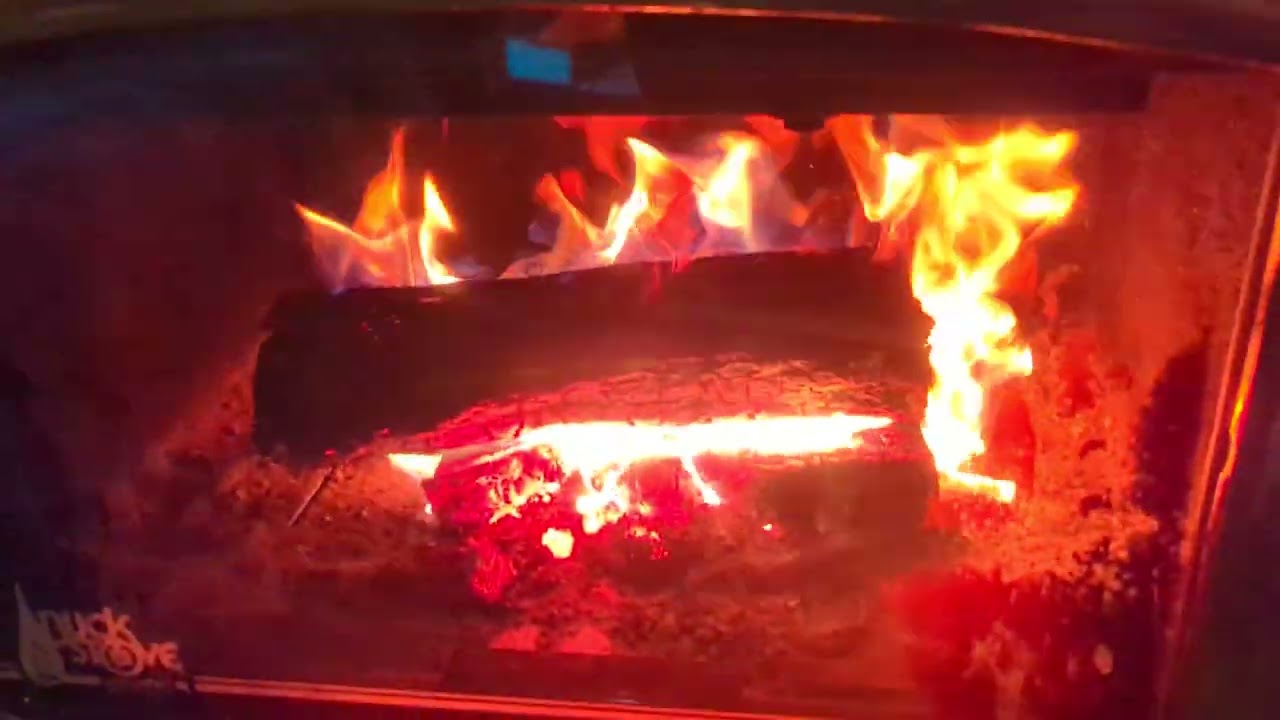 How to start and keep a Buck Stove Running continuously. #bushcraft #offgrid #selfsustainability