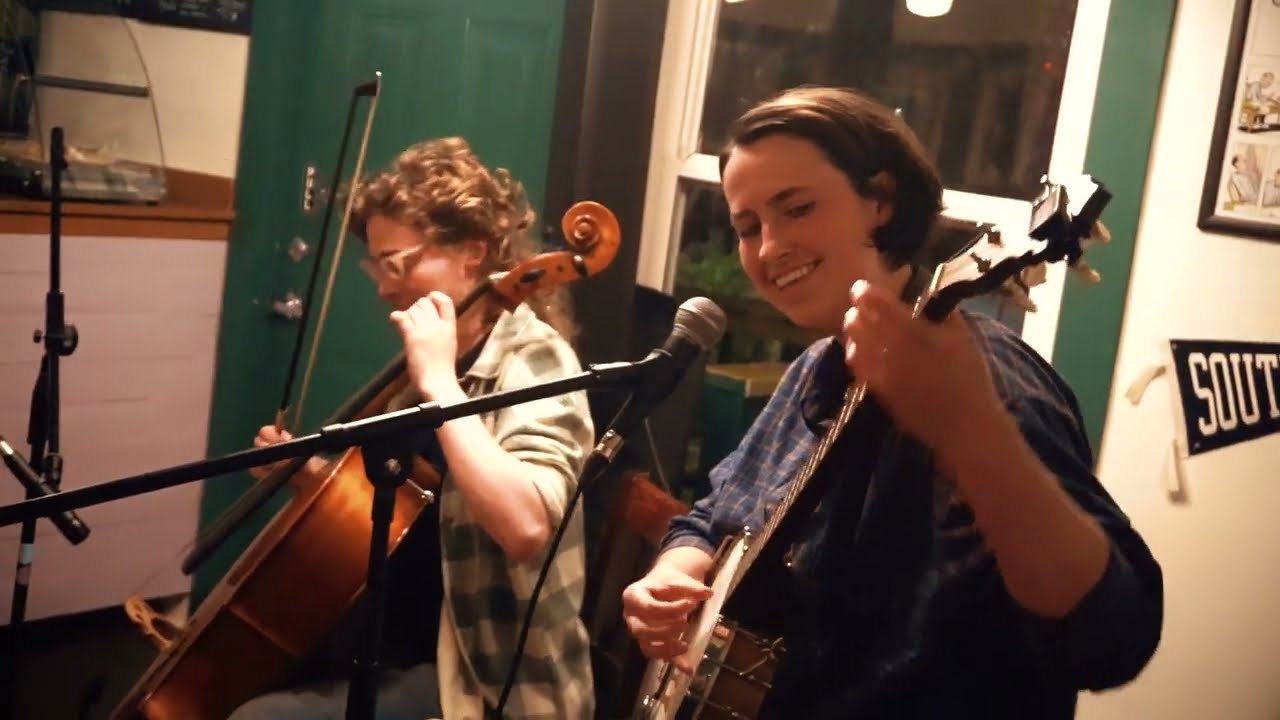 Georgie @ Bookeater (Indoor duo set) 